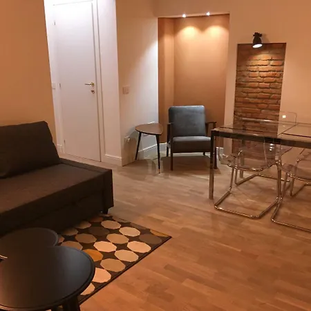 Апартаменты Farini Cozy Flat