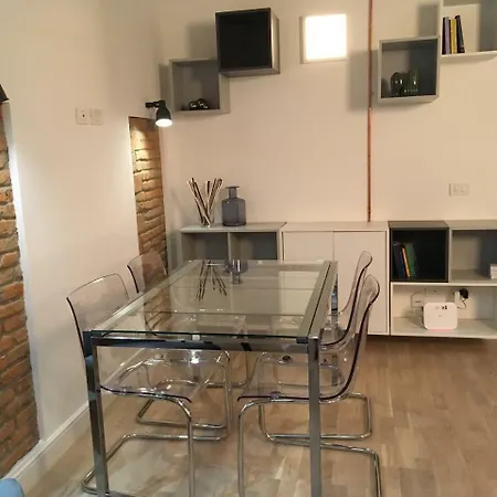 Апартаменты Farini Cozy Flat *