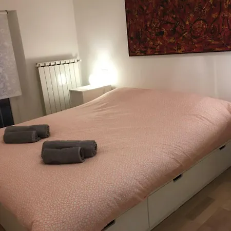 Farini Cozy Flat Апартаменты Милан